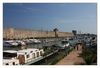 die Stadtmauer der Altstadt von Aigues Mortes (Canal du Rh&ocirc;ne &agrave; S&egrave;te, Camargue)
