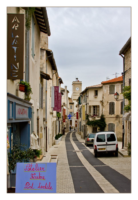 Altstadtgasse in Saint-R&eacute;my-de-Provence