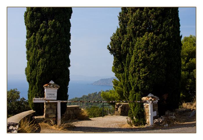 ein Blick zur&uuml;ck auf die K&uuml;ste, Le Haut Rayol