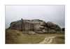Haus hinter den Felsen, Algenfischer-Dorf Meneham, Ménez Ham bei Kerlouan, Finistère, Bretagne