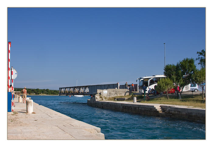 die Drehbr&uuml;cke von Osor, am Kanal zwischen der Insel Cres und Lošinj (Losinj), Kroatien