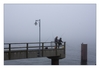 Angler auf der Seebrücke Göhren im Nebel, Insel Rügen
